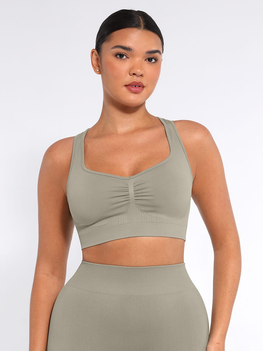 ืืืค ืกืคืืจื Seamless ืขื ืชืืืื ืืืืื ืื ืจืืืกืจ ืขื ืงืืคืื ื ืฉืืคืื