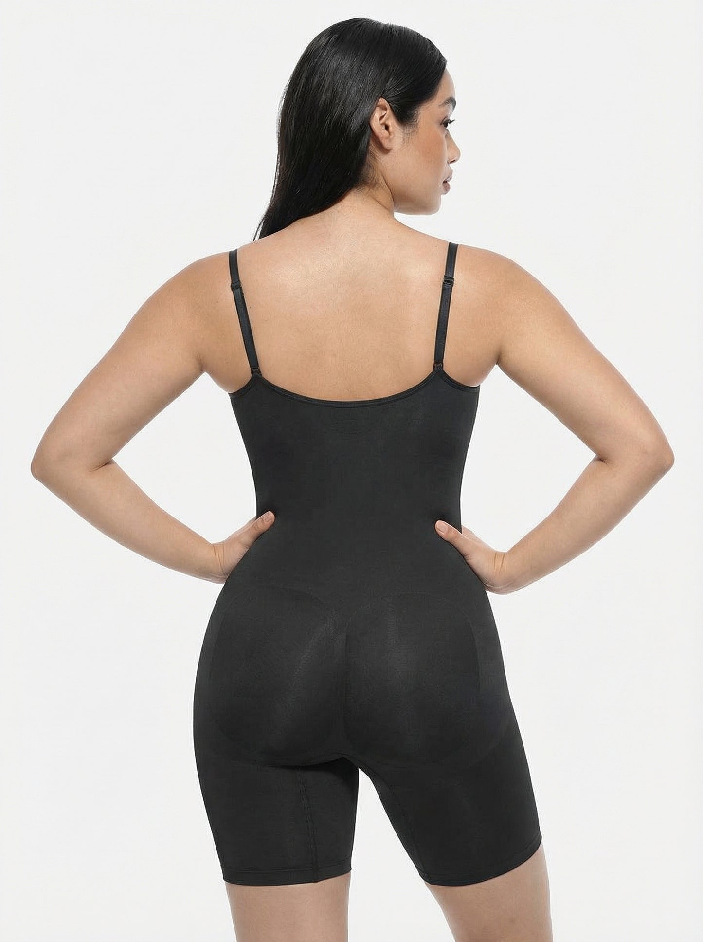 בגד גוף מחטב מלא